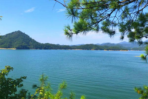 《鏡泊湖水生態(tài)環(huán)境保護(hù)條例》已于1月1日起施行