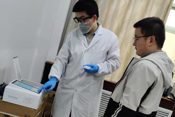 甘肃镇原县市场监管局引进优云谱多款食品快检仪器