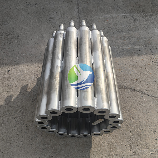 2.jpg 自清洗點(diǎn)對(duì)點(diǎn)布水器的原理與應(yīng)用